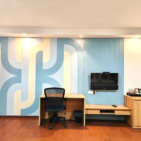 The Altruist Business Hotel Kharadi Pune Eksteriør billede