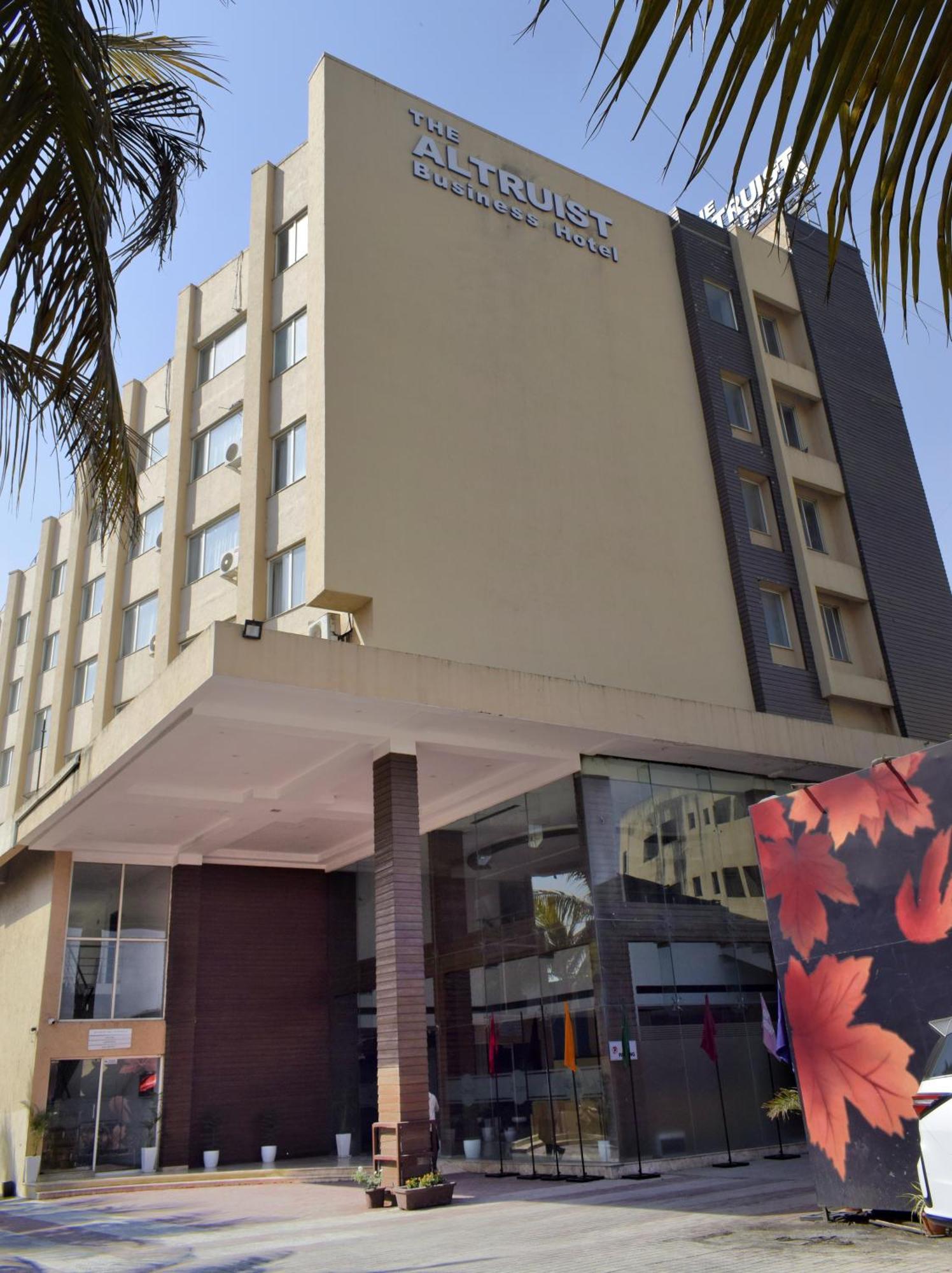 The Altruist Business Hotel Kharadi Pune Eksteriør billede